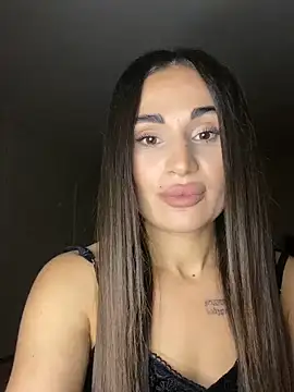 MonikaSi online show from December 18, 2025, 2:21 pm