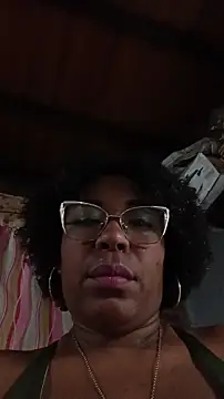 Snapshot of ChanneldelaCroix chatting on February 18, 2026, 12:30 am ChanneldelaCroix online show from February 18, 2026, 12:30 am