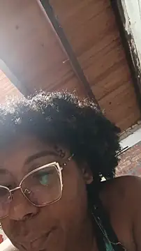 Snapshot of ChanneldelaCroix chatting on February 20, 2026, 4:42 am ChanneldelaCroix online show from February 20, 2026, 4:42 am