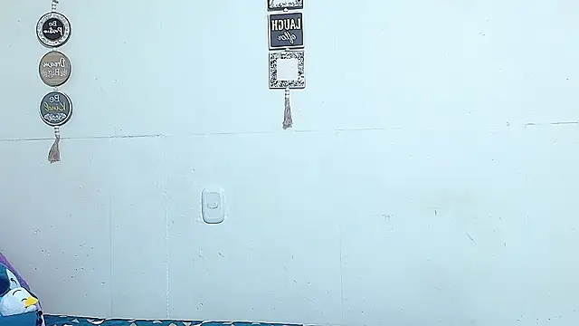 Snapshot of rose_towers4 chatting on March 3, 2026, 11:45 pm rose towers4 online show from March 3, 2026, 11:45 pm