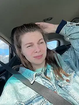 Snapshot of d0uble_trouble chatting on March 28, 2026, 11:11 am d0uble trouble online show from March 28, 2026, 11:11 am