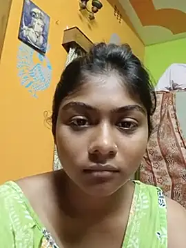 Cute diya023 online show from June 13, 2026, 6:39 pm