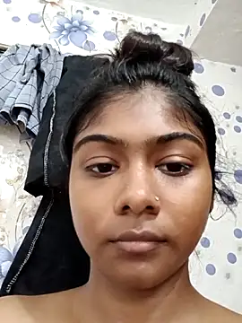 Cute diya023 online show from June 5, 2026, 7:14 am
