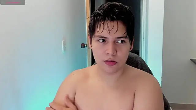 Asta YunoXXX online show from July 23, 2026, 6:55 am
