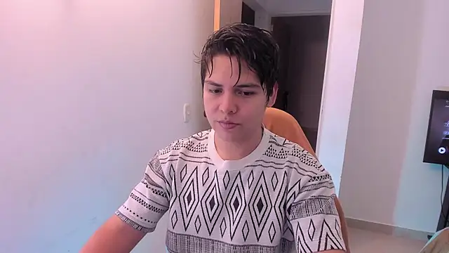 Asta YunoXXX online show from July 14, 2026, 5:34 am