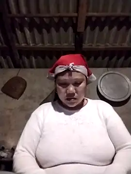 Snapshot of LeoPet2x chatting on March 13, 2026, 5:51 pm LeoPet2x online show from March 13, 2026, 5:51 pm