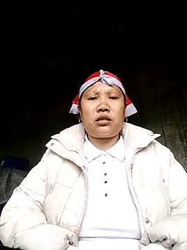 Snapshot of LeoPet2x chatting on March 7, 2026, 4:30 am LeoPet2x online show from March 7, 2026, 4:30 am