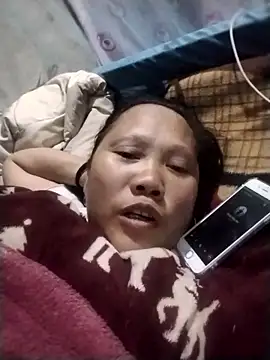 Snapshot of LeoPet2x chatting on March 11, 2026, 5:12 am LeoPet2x online show from March 11, 2026, 5:12 am