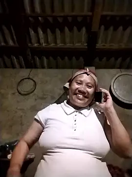 Snapshot of LeoPet2x chatting on March 28, 2026, 5:03 pm LeoPet2x online show from March 28, 2026, 5:03 pm