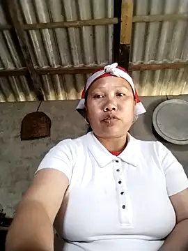 Snapshot of LeoPet2x chatting on March 2, 2026, 4:13 am LeoPet2x online show from March 2, 2026, 4:13 am