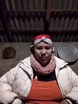 Snapshot of LeoPet2x chatting on March 6, 2026, 11:16 am LeoPet2x online show from March 6, 2026, 11:16 am