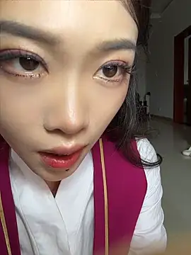 youyou-baby999 online show from June 15, 2026, 10:04 am