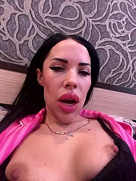 Sweet little gir online show from January 7, 2026, 9:14 am