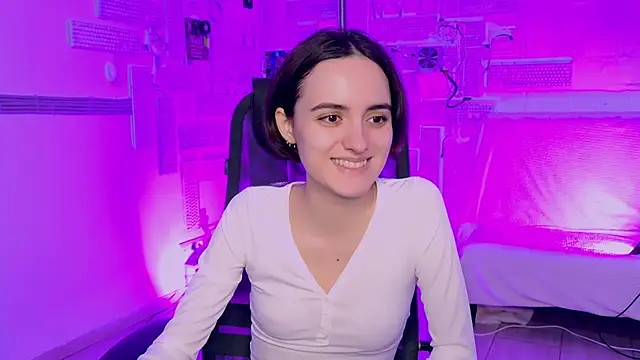 KateWillows online show from March 1, 2026, 4:45 am