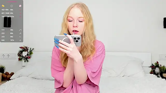 Snapshot of GhisllaineWestler chatting on January 13, 2026, 4:27 am GhisllaineWestler online show from January 13, 2026, 4:27 am