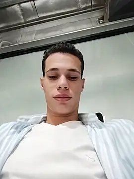 Garra55555 online show from November 30, 2025, 9:21 am