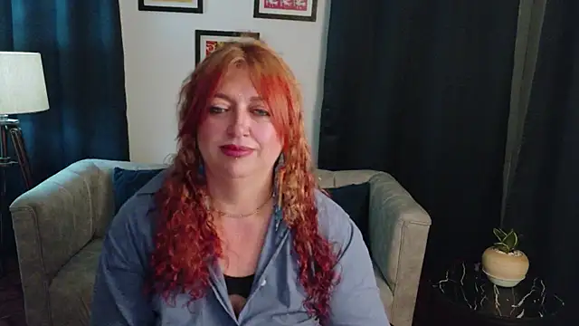 MilfArlet online show from July 7, 2026, 2:20 pm