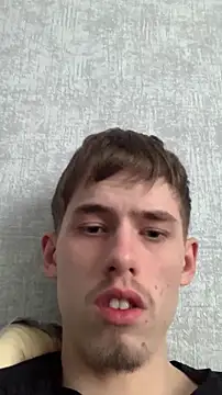 FreeRich online show from February 8, 2026, 2:42 am