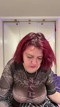 Snapshot of MurrbyAliceMoore chatting on December 20, 2025, 5:10 am MurrbyAliceMoore online show from December 20, 2025, 5:10 am