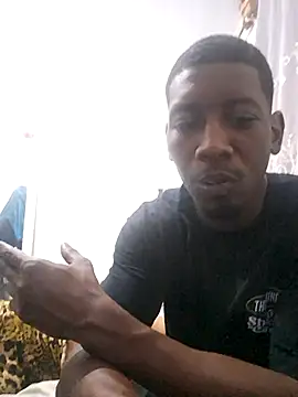 Snapshot of GustavoKing chatting on December 1, 2025, 6:14 am GustavoKing online show from December 1, 2025, 6:14 am