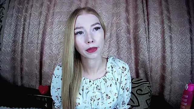 Rysella online show from December 15, 2025, 10:32 am