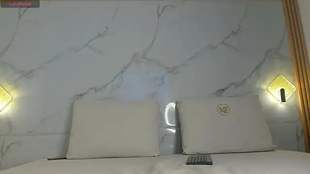 ayla velt online show from April 14, 2026, 7:41 pm