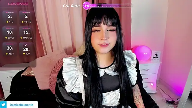 daniellesins2 online show from December 5, 2025, 12:37 pm