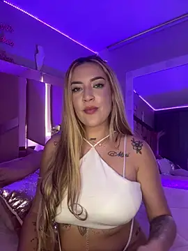 Snapshot of AlyonaWester_ chatting on February 20, 2026, 9:17 pm AlyonaWester online show from February 20, 2026, 9:17 pm