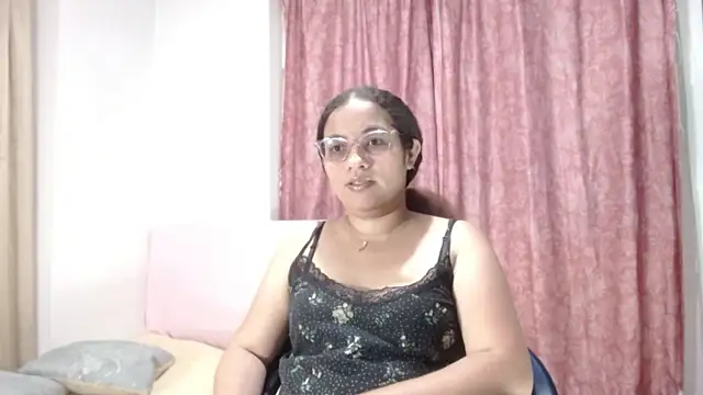 Zara Blaze2 online show from January 17, 2026, 1:09 am