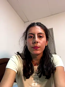 laia williamss online show from December 23, 2025, 2:44 am