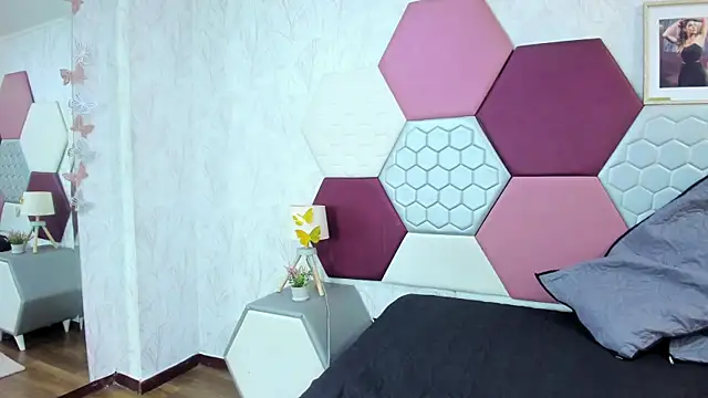 Snapshot of AriaRous chatting on March 27, 2026, 3:24 pm AriaRous online show from March 27, 2026, 3:24 pm