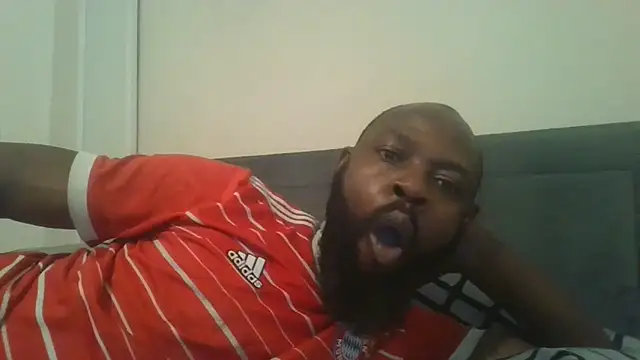 Snapshot of smartfuck777 chatting on February 2, 2026, 6:23 am smartfuck777 online show from February 2, 2026, 6:23 am