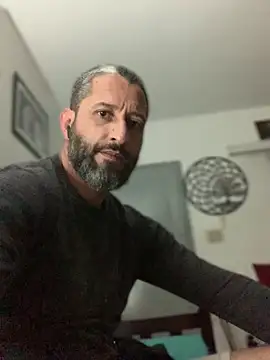 Calientesensible online show from January 8, 2026, 3:23 am