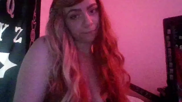 spunfoxxx online show from February 1, 2026, 11:47 pm