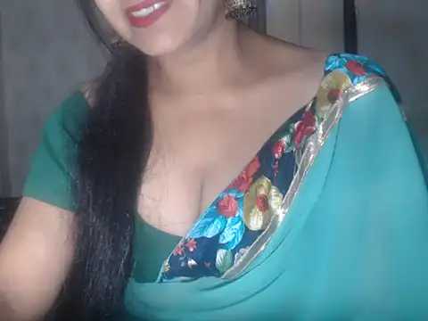 Snapshot of Hotronita123 chatting on February 1, 2026, 10:46 am Hotronita123 online show from February 1, 2026, 10:46 am