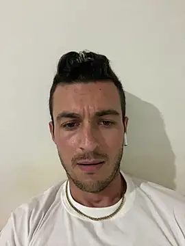 3turkish6model9 online show from April 2, 2026, 12:07 am