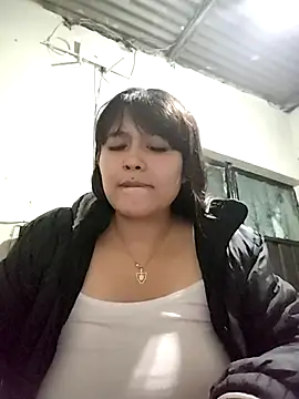 Snapshot of Mariana_eclipse chatting on February 7, 2026, 12:02 pm Mariana eclipse online show from February 7, 2026, 12:02 pm