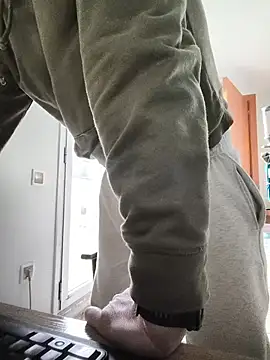 DanWolverin online show from March 26, 2026, 4:49 pm