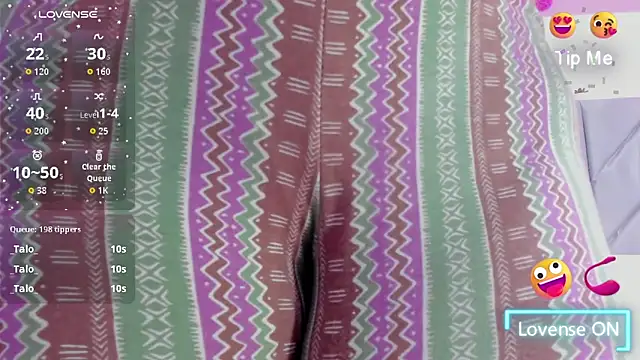 Snapshot of Laurent_Brownn chatting on December 13, 2025, 8:04 pm Laurent Brownn online show from December 13, 2025, 8:04 pm