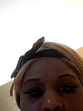 KittyFuego69 online show from April 13, 2026, 7:01 am