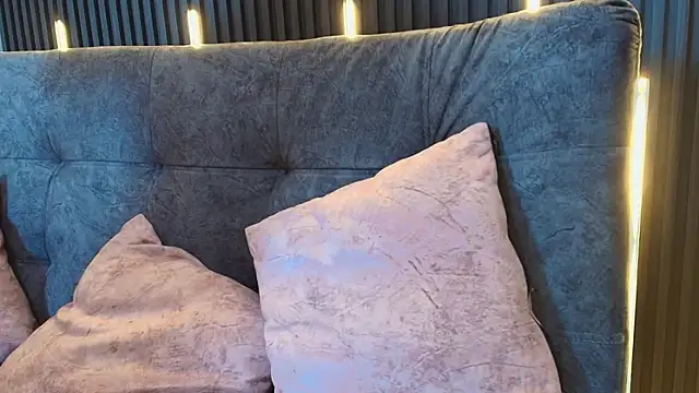 Snapshot of brunette_candyy_ chatting on March 9, 2026, 1:14 pm brunette candyy online show from March 9, 2026, 1:14 pm