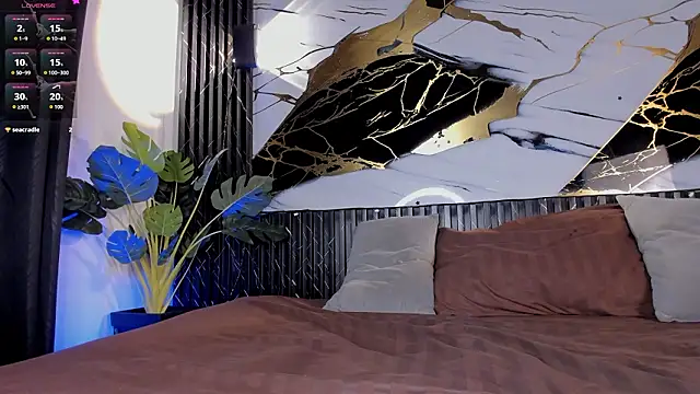 Snapshot of alivega_ chatting on February 24, 2026, 11:05 pm alivega online show from February 24, 2026, 11:05 pm