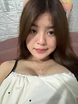 Cheerful-girl online show from December 22, 2025, 5:46 pm