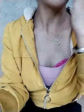 Snapshot of iam-eli chatting on December 16, 2025, 1:21 am iam-eli online show from December 16, 2025, 1:21 am