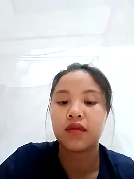 Pretty-haert online show from April 3, 2026, 4:57 pm