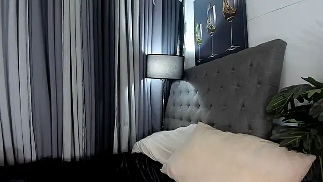 asianpetiteprincess online show from June 3, 2026, 12:50 pm