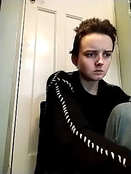 Amy01112 online show from February 26, 2026, 3:34 pm