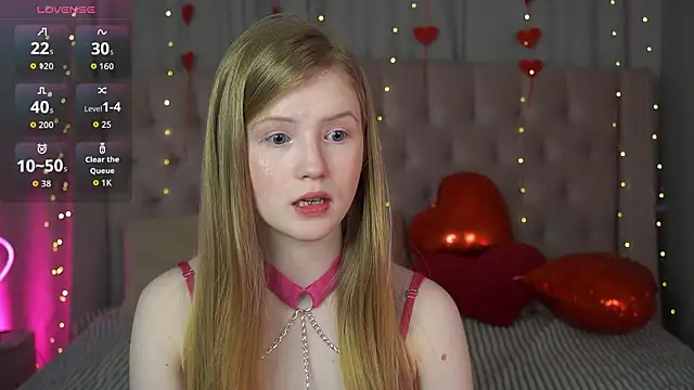 LilianHoward online show from February 10, 2026, 12:15 pm