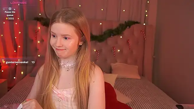 LilianHoward online show from January 6, 2026, 12:31 pm