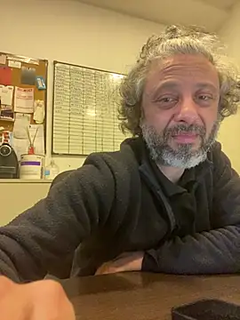 Snapshot of Petebulimia chatting on June 2, 2026, 5:40 am Petebulimia online show from June 2, 2026, 5:40 am